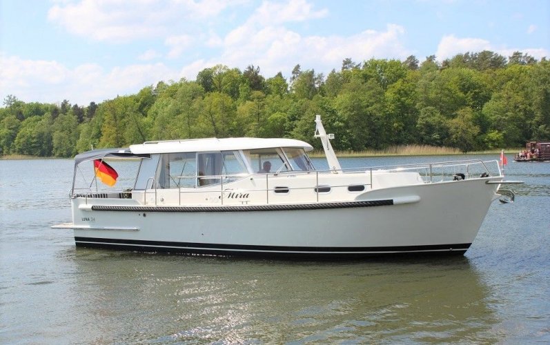 luna34-flyer_73dd5d911431a